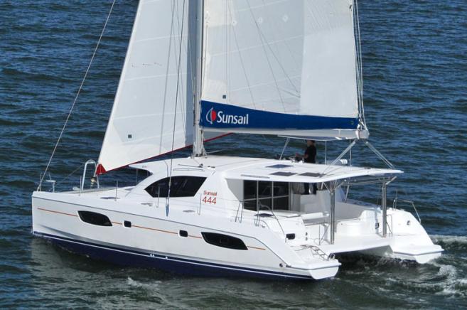 Sunsail 444 © Sunsail