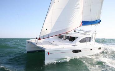Sunsail 384 © Sunsail